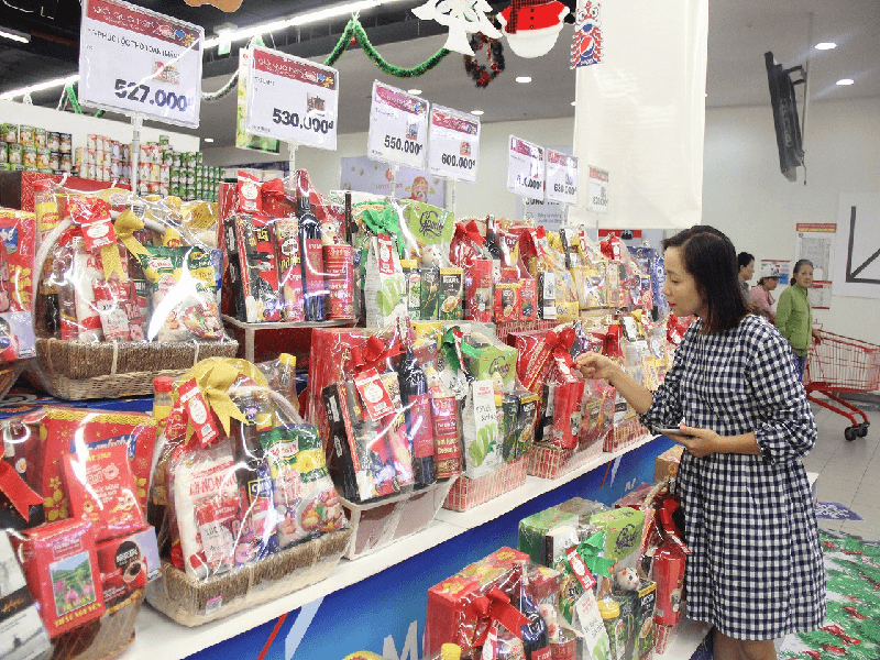 mua giỏ quà Tết 150k