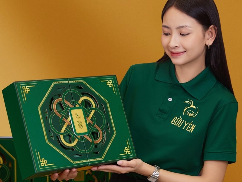 mua quà tết cho người già