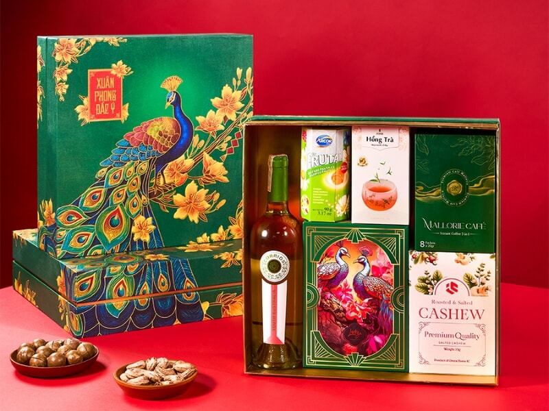 Quà Tết ngoại nhập