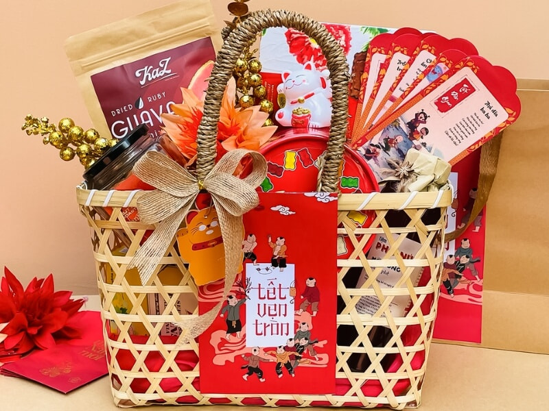 Mẫu giỏ tre quà Tết