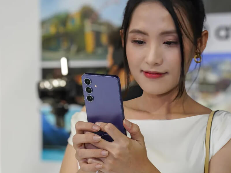 tặng smartphone cho vợ