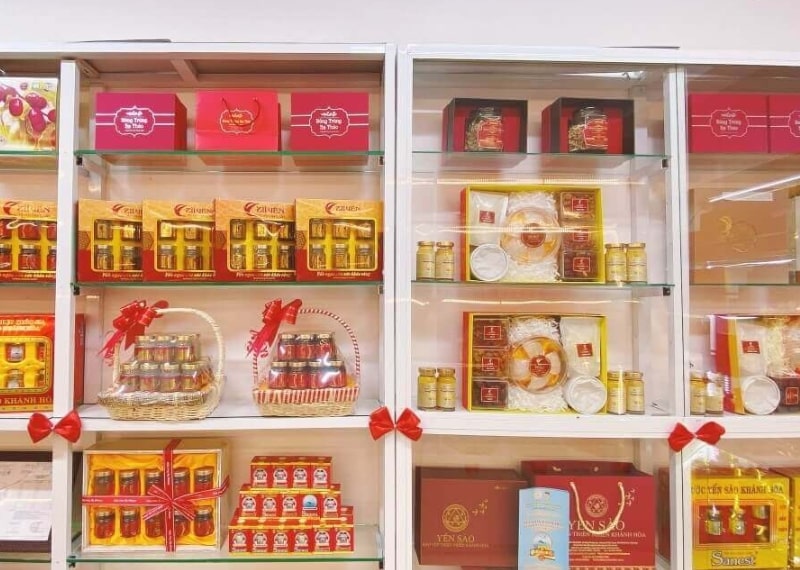 Cửa hàng yến sào Hải Nam