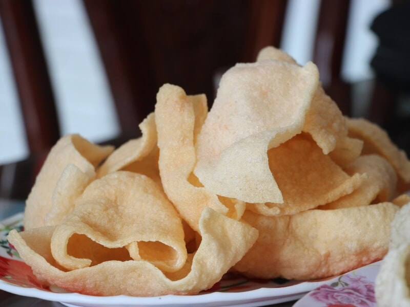 Bánh phồng tôm đặc sản Bến Tre