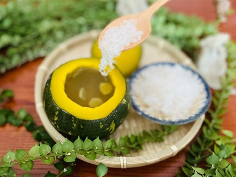 Cách làm yến chưng bí đỏ