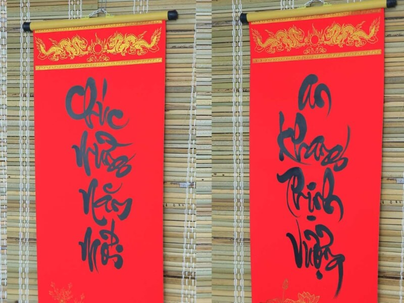 Câu đối đỏ