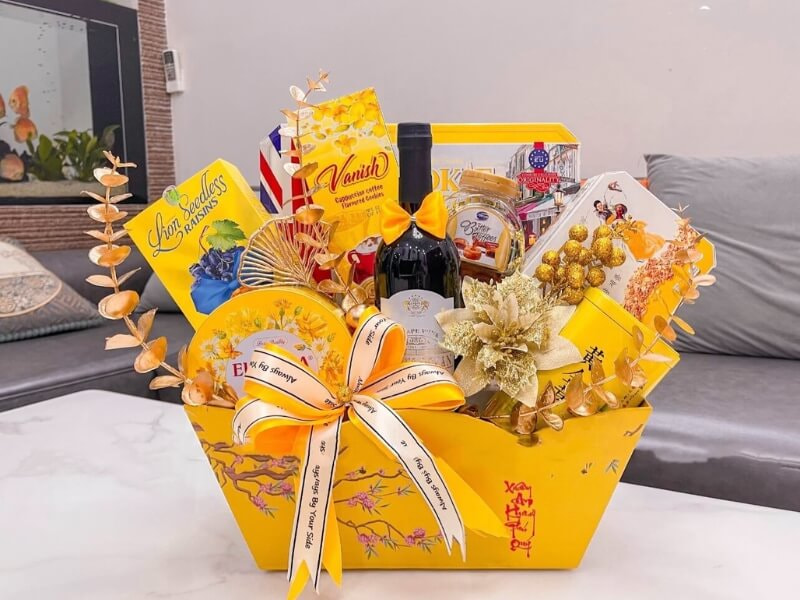 Giỏ quà Tết 2 triệu sang trọng
